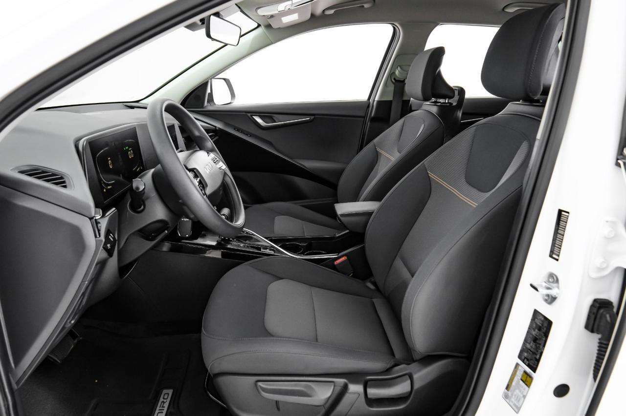 2024 Kia Niro LX BLIND SPOT ASSIST FORWARD COLLISION ASSIST REAR CAMERA BLUETOOTH ALLOY WHEELS Carrollton TX