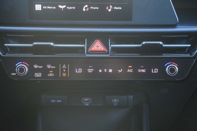 2024 Kia Niro LX Glendale CA