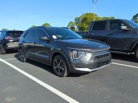 2024 Kia Niro LX