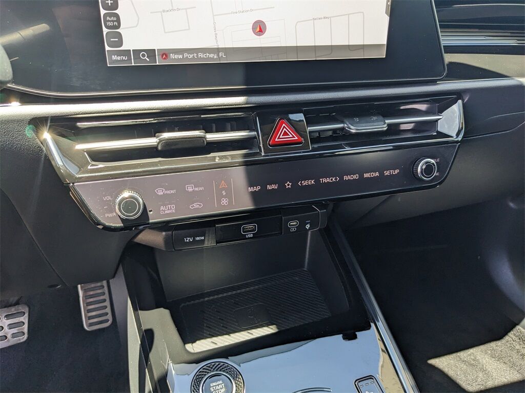 2024 Kia Niro Plug-In Hybrid SX San Clemente CA
