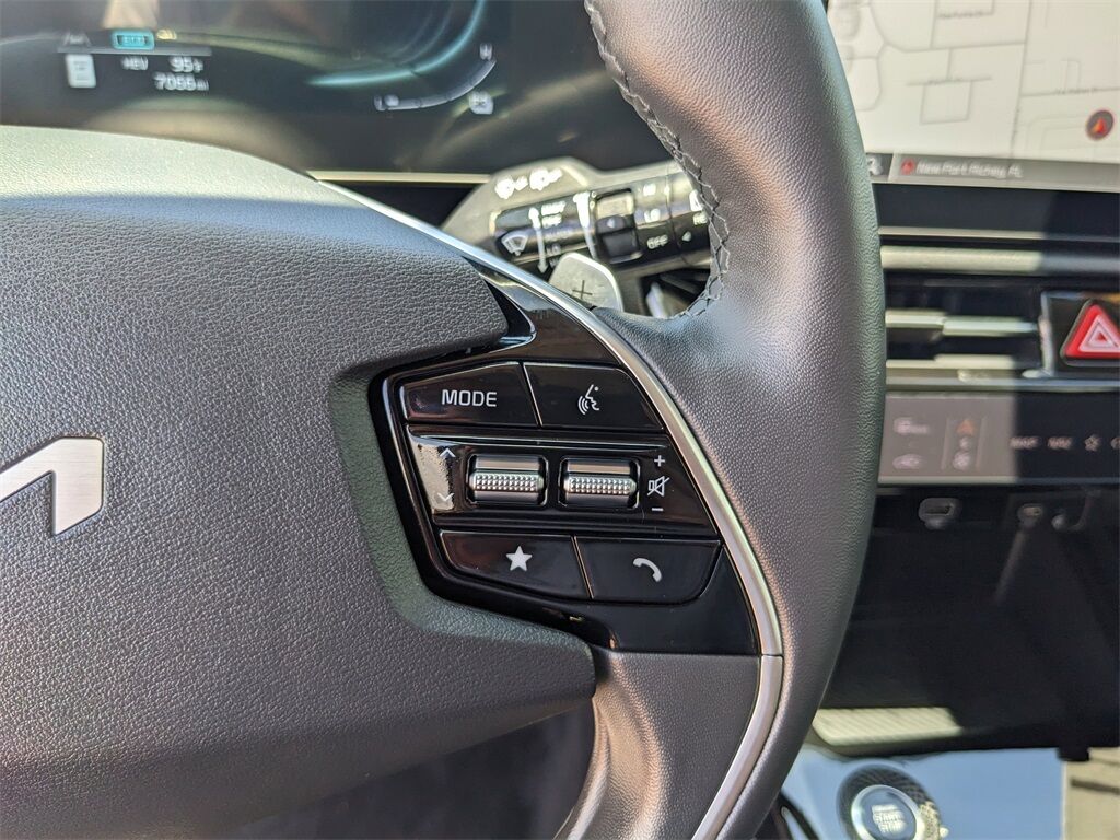 2024 Kia Niro Plug-In Hybrid SX San Clemente CA