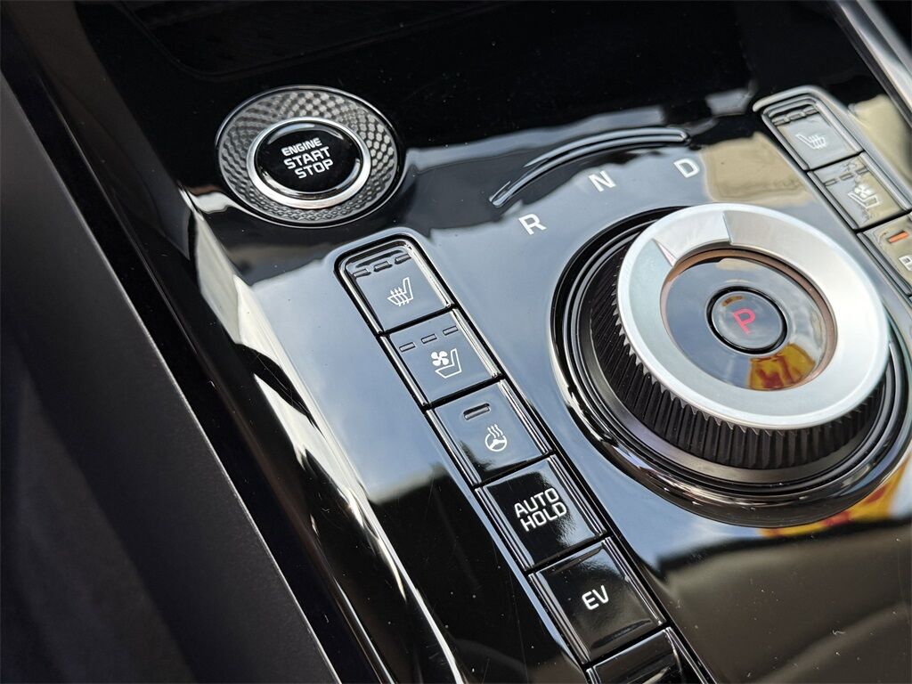 2024 Kia Niro Plug-In Hybrid SX San Clemente CA