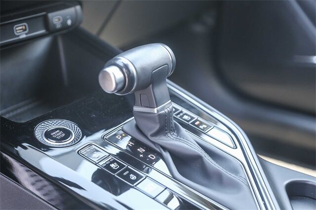 2024 Kia Niro SX Touring Glendale CA