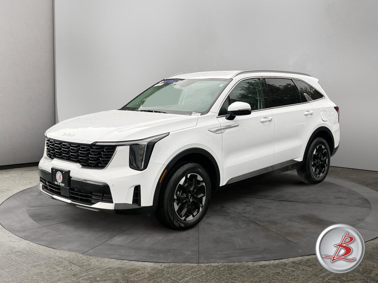 2024 Kia SORENTO S
