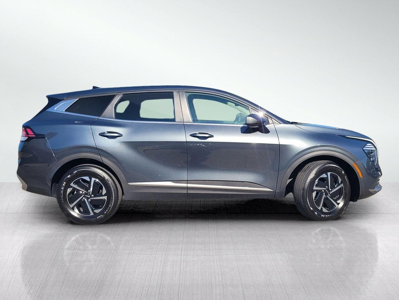 2024 Kia SPORTAGE HYBRID LX