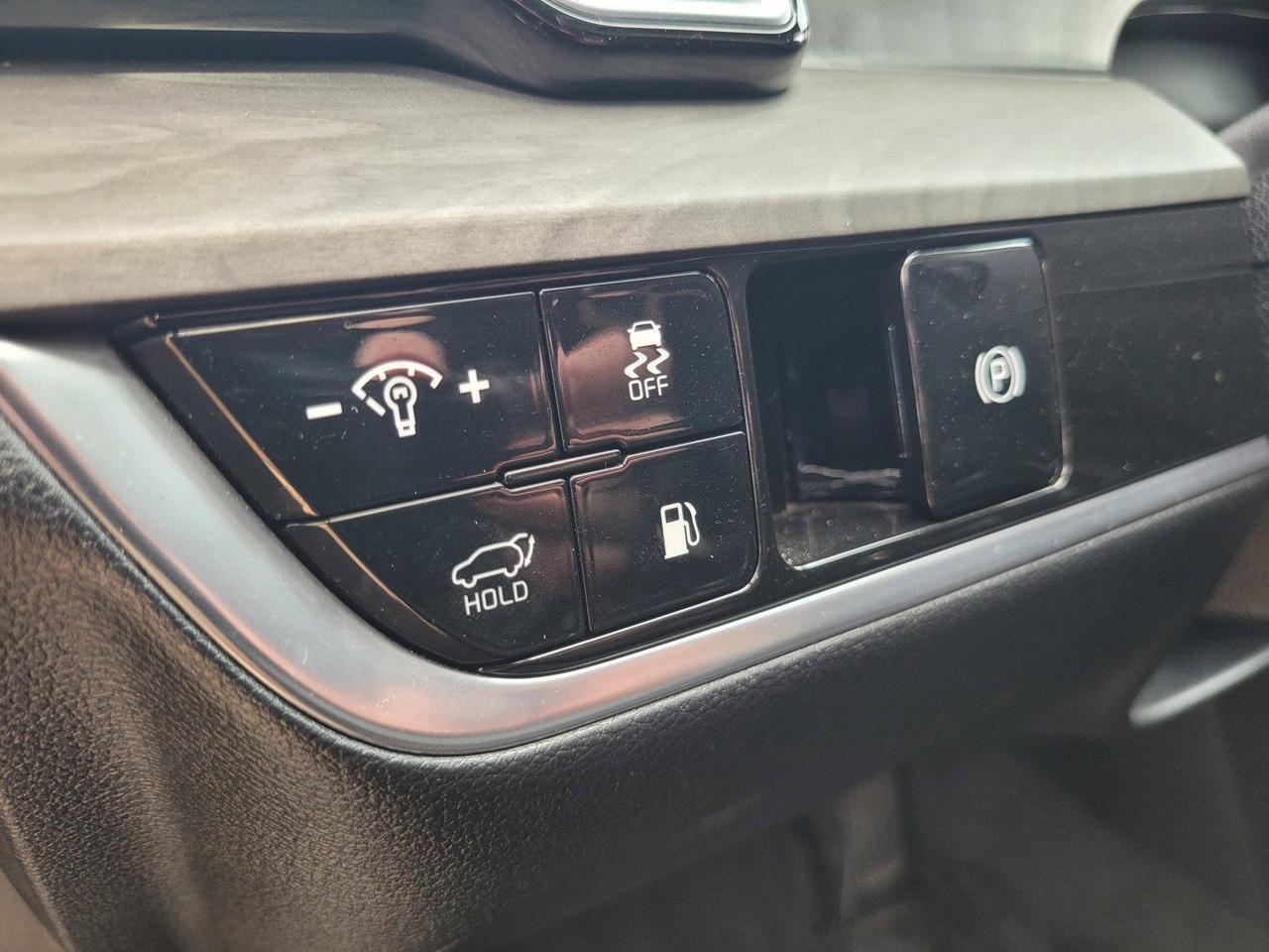 2024 Kia SPORTAGE PLUG-IN HYBRID X-LINE Roseville CA