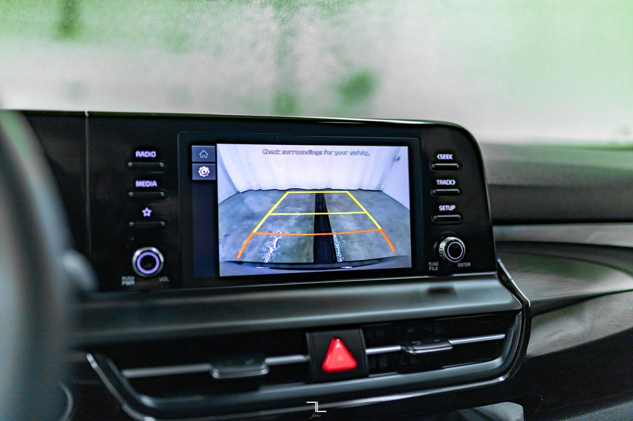 2024 Kia Seltos AWD EX Leather Roof BCam Red Deer AB