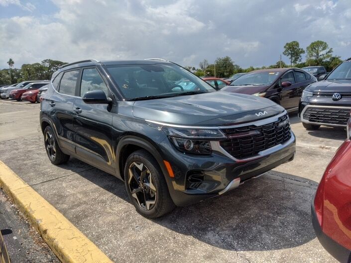 2024 Kia Seltos EX Oshkosh WI
