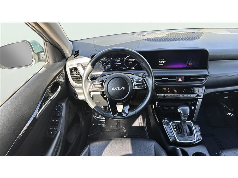 2024 Kia Seltos EX Sport Utility 4D Folsom CA