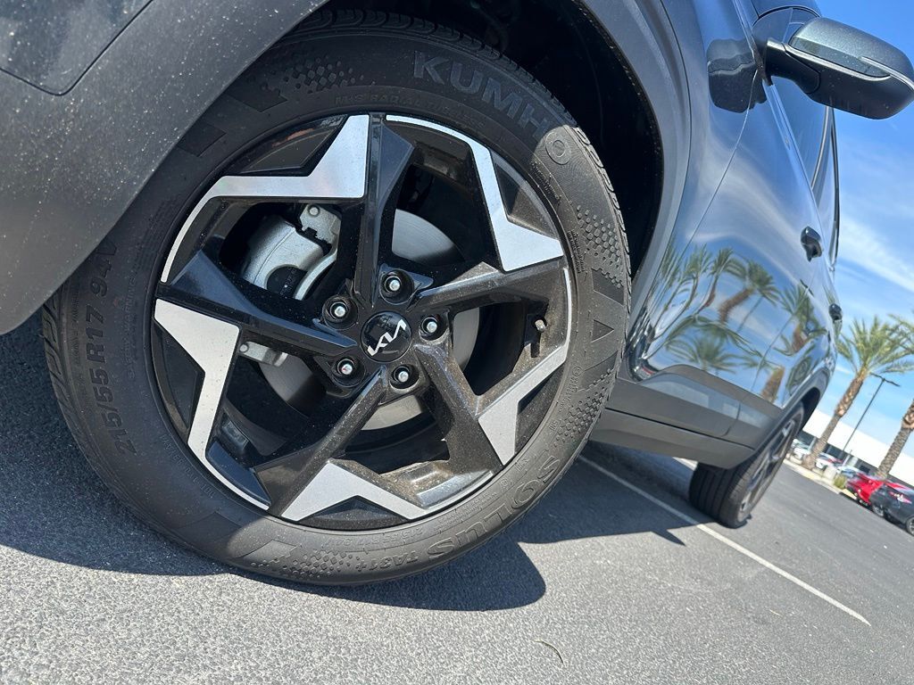 2024 Kia Seltos EX