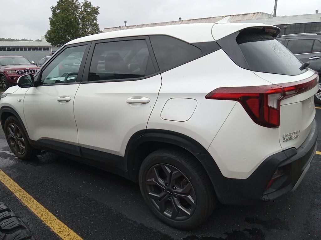 2024 Kia Seltos LX Akron OH