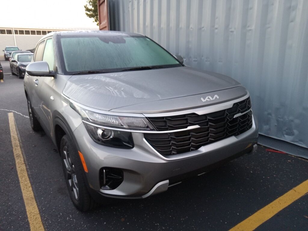 2024 Kia Seltos LX Akron OH
