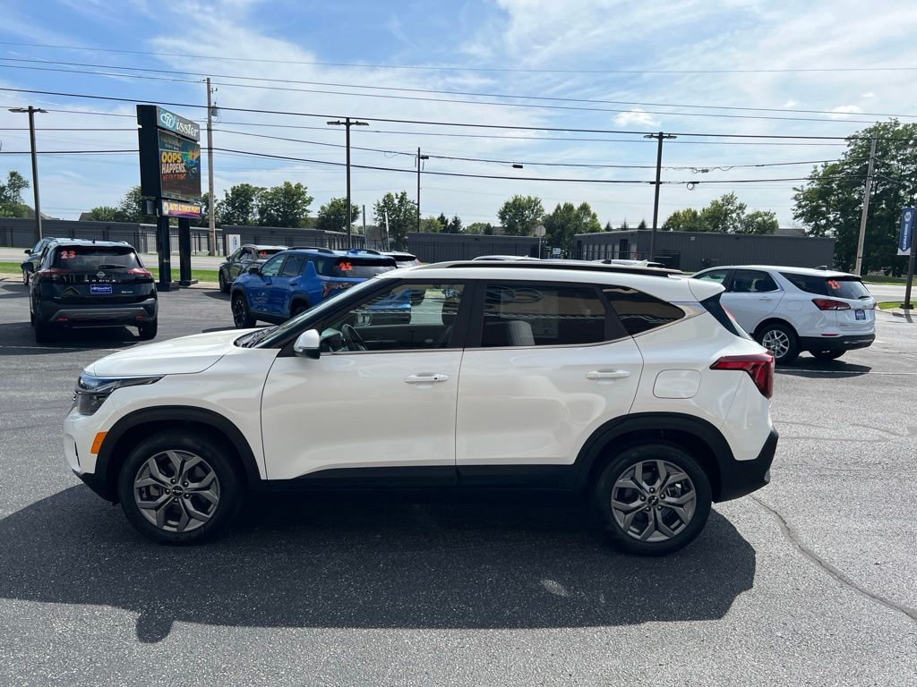 2024 Kia Seltos S