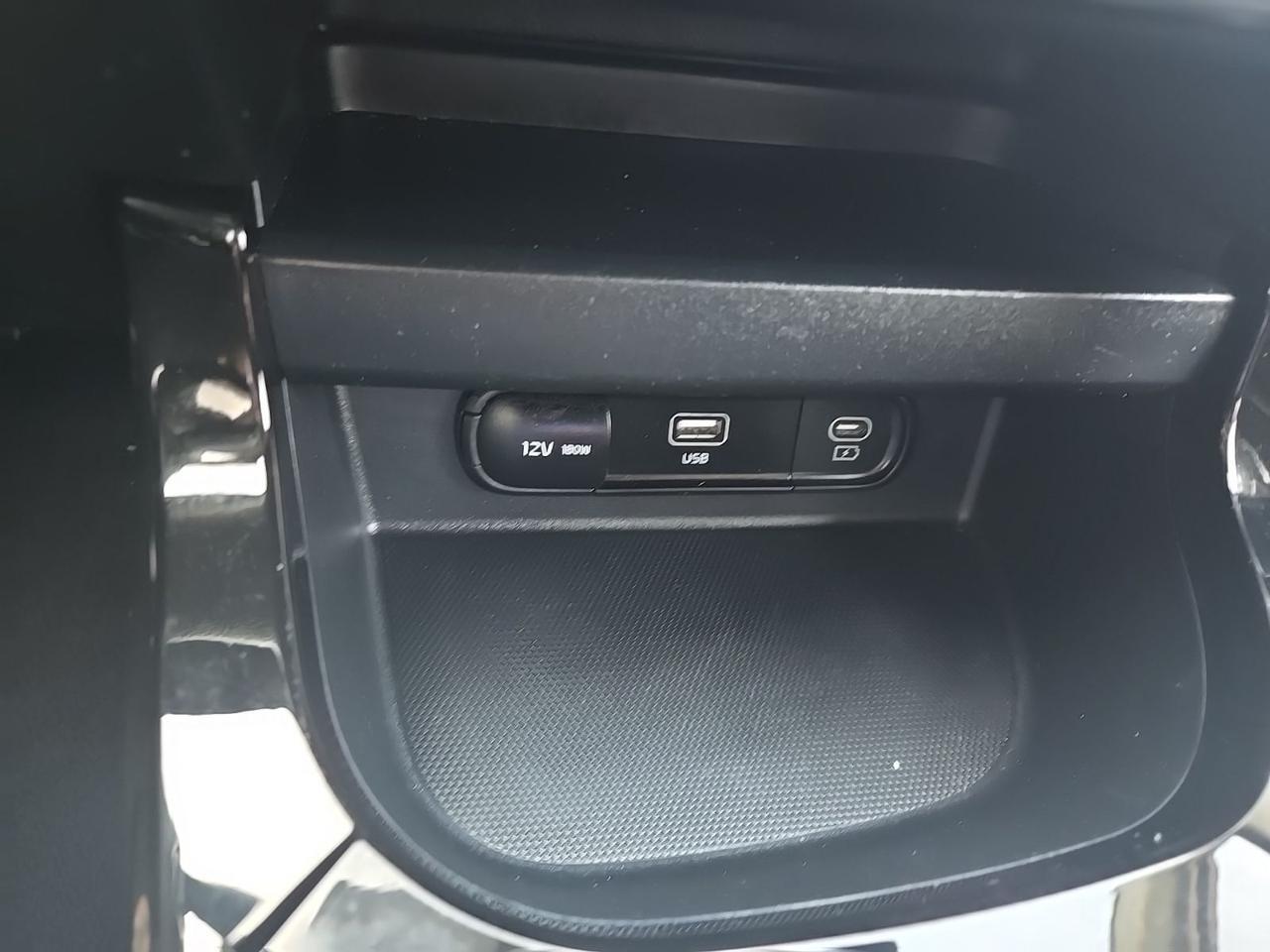 2024 Kia Seltos S West Burlington IA
