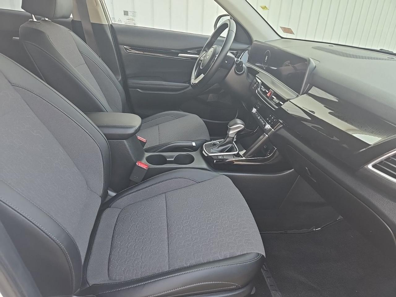 2024 Kia Seltos S West Burlington IA