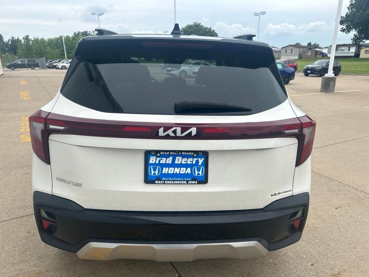2024 Kia Seltos S West Burlington IA