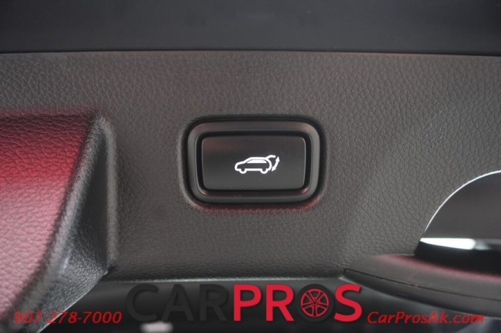 2024 Kia Seltos SX - AWD - Auto Start - Heated & Cooled Leather Seats - Bose Speakers - Sunroof - Bluetooth - Adaptive Cruise Control - Navigation - Apple CarPlay & Android Auto - Lane Departure & Blind Spot Alert - Back Up Camera - Power Liftgate - 27 MPG - 1-Owner Anchorage AK