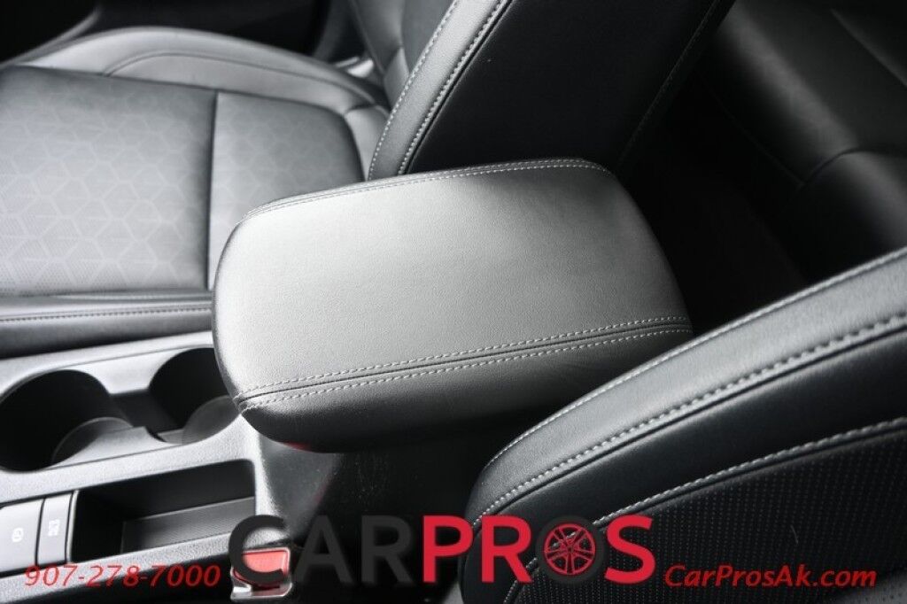 2024 Kia Seltos SX - AWD - Auto Start - Heated & Cooled Leather Seats - Bose Speakers - Sunroof - Bluetooth - Adaptive Cruise Control - Navigation - Apple CarPlay & Android Auto - Lane Departure & Blind Spot Alert - Back Up Camera - Power Liftgate - 27 MPG - 1-Owner Anchorage AK