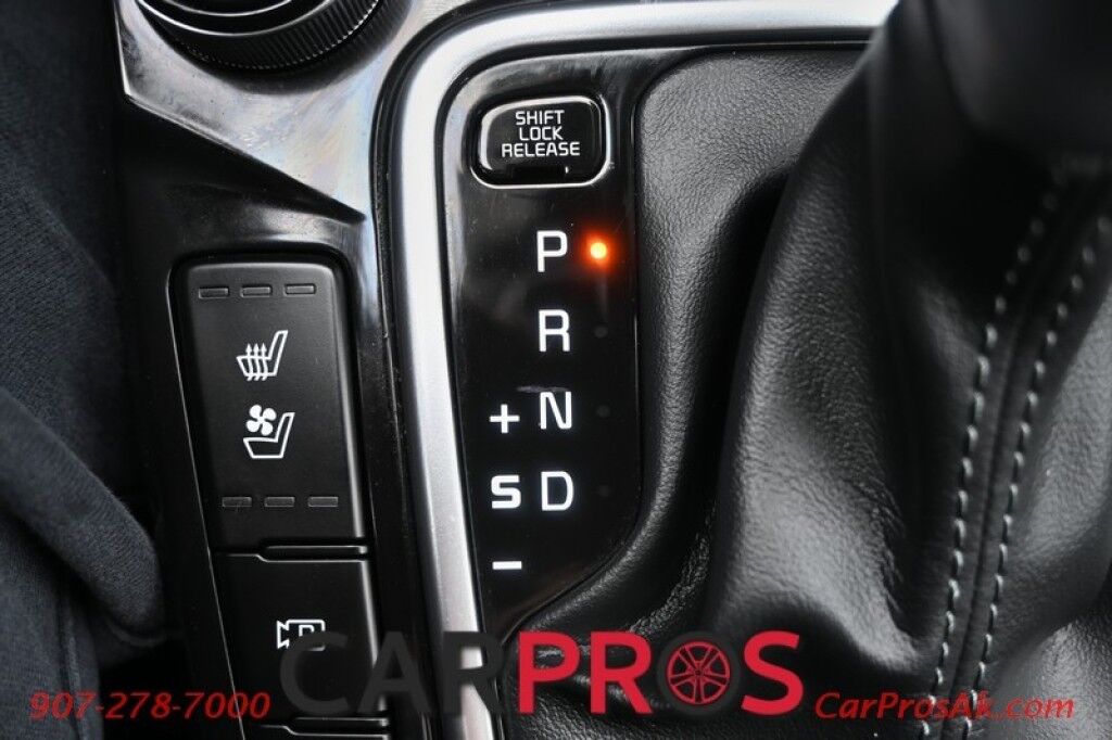 2024 Kia Seltos SX - AWD - Auto Start - Heated & Cooled Leather Seats - Bose Speakers - Sunroof - Bluetooth - Adaptive Cruise Control - Navigation - Apple CarPlay & Android Auto - Lane Departure & Blind Spot Alert - Back Up Camera - Power Liftgate - 27 MPG - 1-Owner Anchorage AK