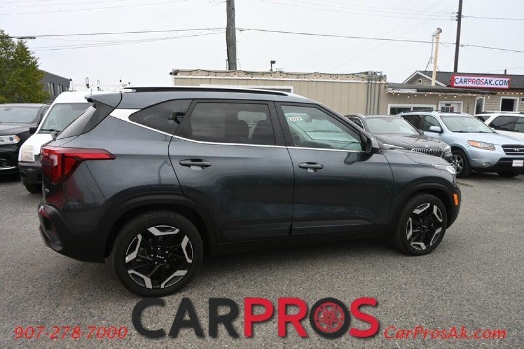 2024 Kia Seltos SX - AWD - Auto Start - Heated & Cooled Leather Seats - Bose Speakers - Sunroof - Bluetooth - Adaptive Cruise Control - Navigation - Apple CarPlay & Android Auto - Lane Departure & Blind Spot Alert - Back Up Camera - Power Liftgate - 27 MPG - 1-Owner Anchorage AK