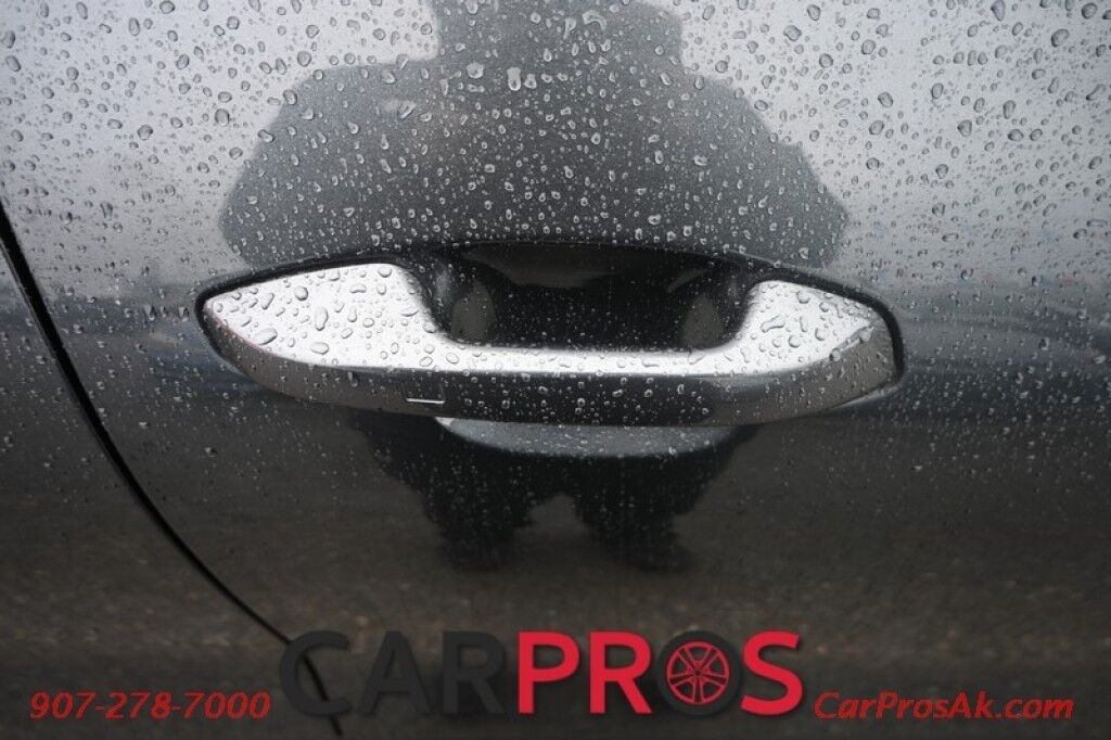2024 Kia Seltos SX - AWD - Auto Start - Heated & Cooled Leather Seats - Bose Speakers - Sunroof - Bluetooth - Adaptive Cruise Control - Navigation - Apple CarPlay & Android Auto - Lane Departure & Blind Spot Alert - Back Up Camera - Power Liftgate - 27 MPG - 1-Owner Anchorage AK