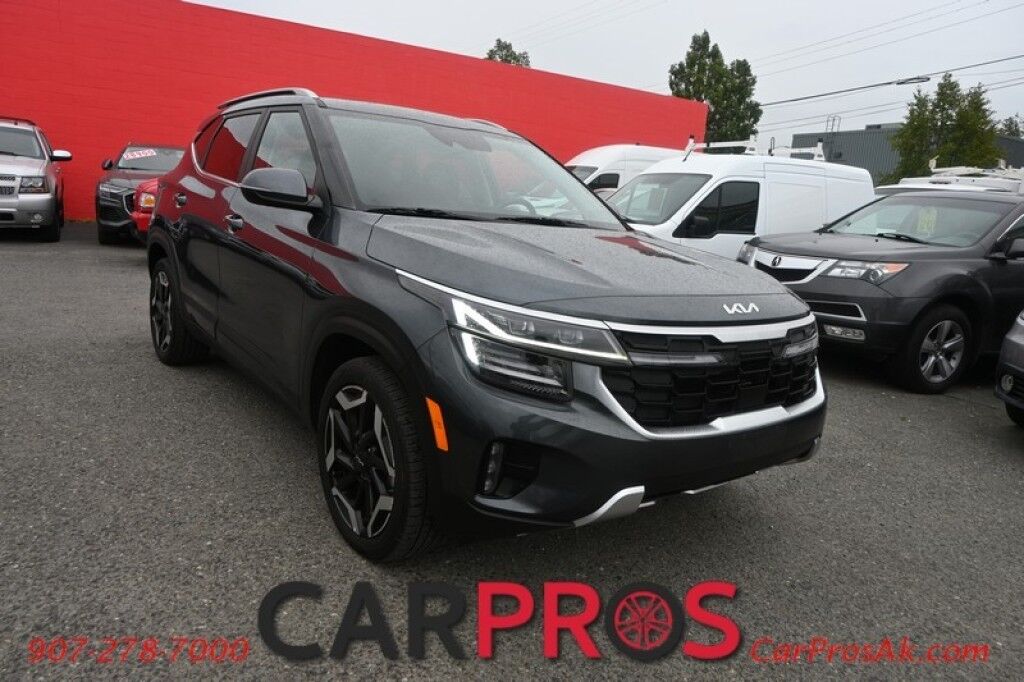 2024 Kia Seltos SX - AWD - Auto Start - Heated & Cooled Leather Seats - Bose Speakers - Sunroof - Bluetooth - Adaptive Cruise Control - Navigation - Apple CarPlay & Android Auto - Lane Departure & Blind Spot Alert - Back Up Camera - Power Liftgate - 27 MPG - 1-Owner Anchorage AK