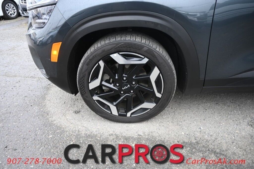 2024 Kia Seltos SX - AWD - Auto Start - Heated & Cooled Leather Seats - Bose Speakers - Sunroof - Bluetooth - Adaptive Cruise Control - Navigation - Apple CarPlay & Android Auto - Lane Departure & Blind Spot Alert - Back Up Camera - Power Liftgate - 27 MPG - 1-Owner Anchorage AK