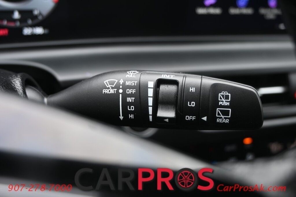 2024 Kia Seltos SX - AWD - Auto Start - Heated & Cooled Leather Seats - Bose Speakers - Sunroof - Bluetooth - Adaptive Cruise Control - Navigation - Apple CarPlay & Android Auto - Lane Departure & Blind Spot Alert - Back Up Camera - Power Liftgate - 27 MPG - 1-Owner Anchorage AK