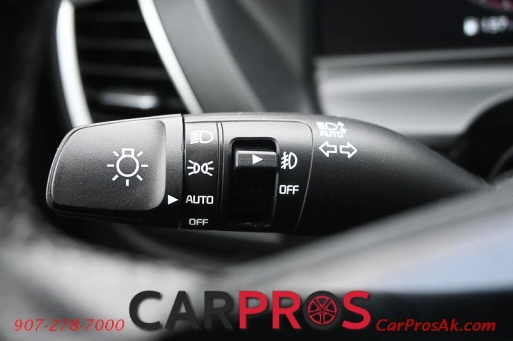 2024 Kia Seltos SX - AWD - Auto Start - Heated & Cooled Leather Seats - Bose Speakers - Sunroof - Bluetooth - Adaptive Cruise Control - Navigation - Apple CarPlay & Android Auto - Lane Departure & Blind Spot Alert - Back Up Camera - Power Liftgate - 27 MPG - 1-Owner Anchorage AK