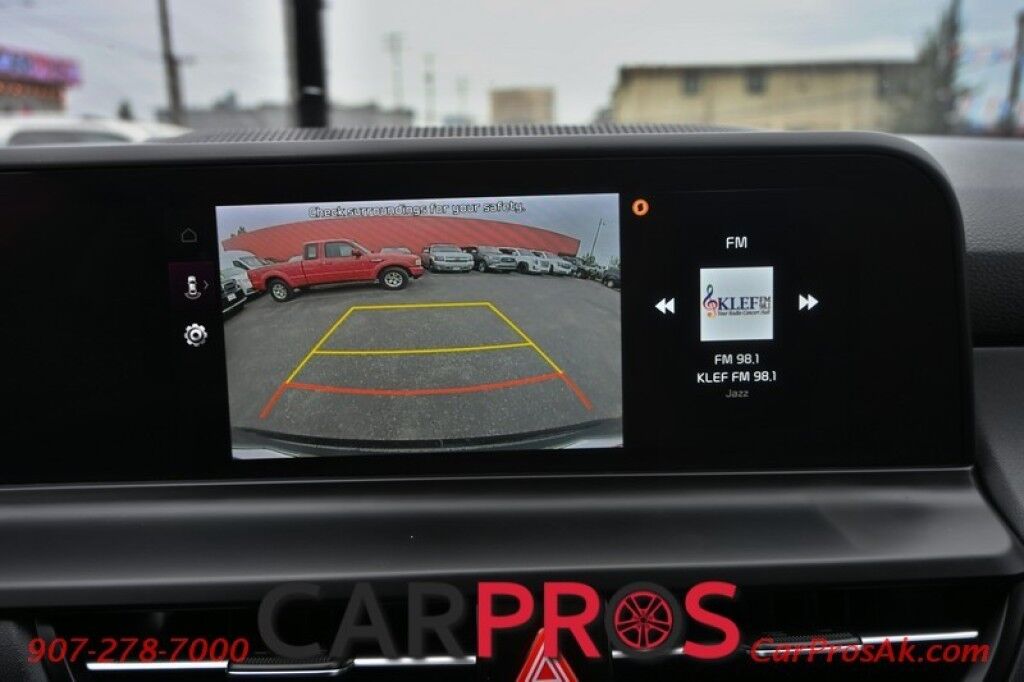 2024 Kia Seltos SX - AWD - Auto Start - Heated & Cooled Leather Seats - Bose Speakers - Sunroof - Bluetooth - Adaptive Cruise Control - Navigation - Apple CarPlay & Android Auto - Lane Departure & Blind Spot Alert - Back Up Camera - Power Liftgate - 27 MPG - 1-Owner Anchorage AK