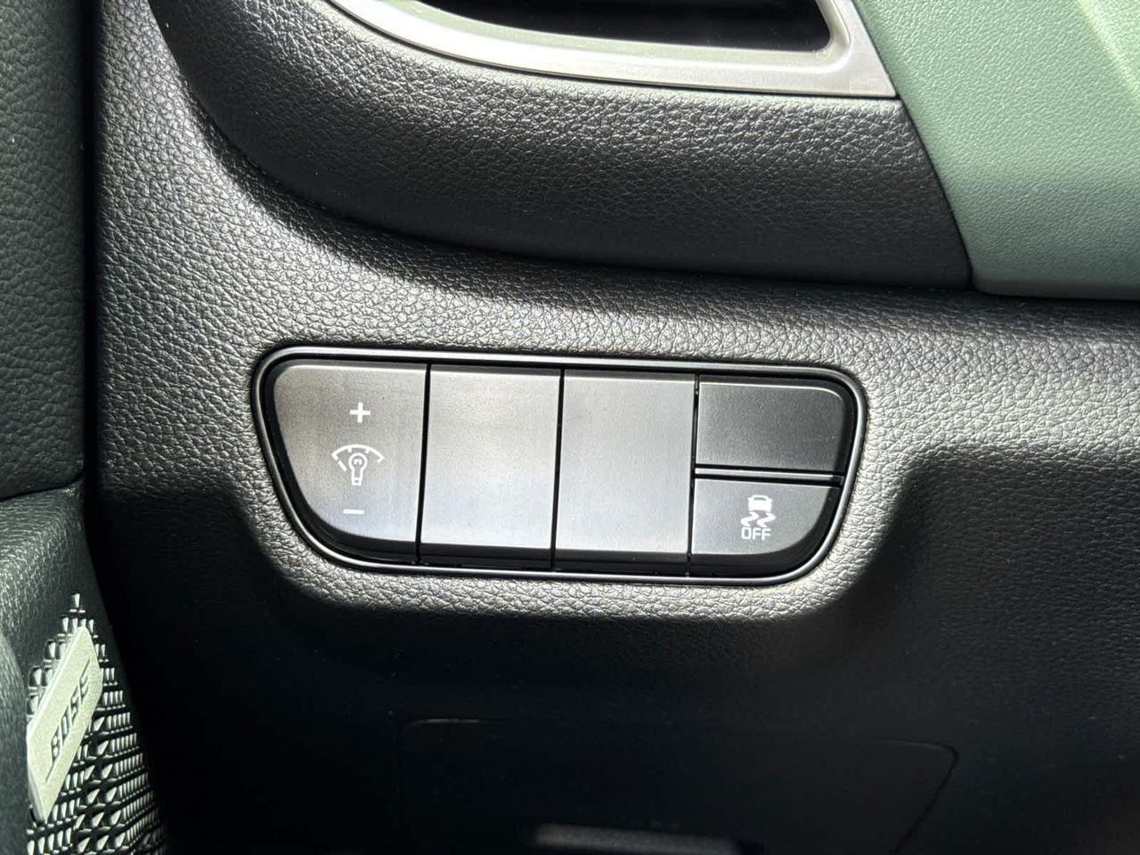 2024 Kia Seltos SX Dartmouth MA