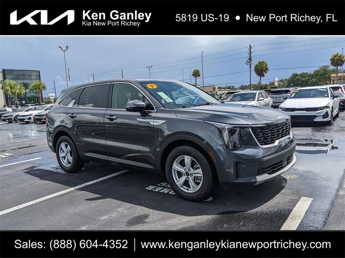 2024 Kia Sorento LX Oshkosh WI