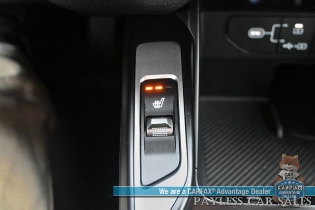 2024 Kia Sorento S / AWD / AutoStart / Power & Heated Leather Seats / Navigation / Adaptive Cruise Control / Apple CarPlay & Android Auto / Bluetooth / Back Up Camera / Lane Departure & Blind Spot Alert / 3rd Row / Seats 7 / 1-Owner Anchorage AK