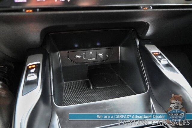 2024 Kia Sorento S / AWD / AutoStart / Power & Heated Leather Seats / Navigation / Adaptive Cruise Control / Apple CarPlay & Android Auto / Bluetooth / Back Up Camera / Lane Departure & Blind Spot Alert / 3rd Row / Seats 7 / 1-Owner Anchorage AK