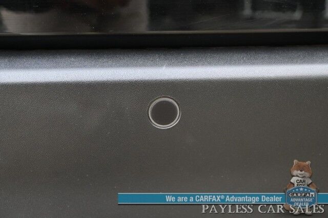 2024 Kia Sorento S / AWD / AutoStart / Power & Heated Leather Seats / Navigation / Adaptive Cruise Control / Apple CarPlay & Android Auto / Bluetooth / Back Up Camera / Lane Departure & Blind Spot Alert / 3rd Row / Seats 7 / 1-Owner Anchorage AK