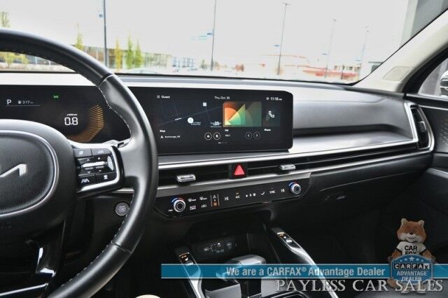 2024 Kia Sorento S / AWD / AutoStart / Power & Heated Leather Seats / Navigation / Adaptive Cruise Control / Apple CarPlay & Android Auto / Bluetooth / Back Up Camera / Lane Departure & Blind Spot Alert / 3rd Row / Seats 7 / 1-Owner Anchorage AK