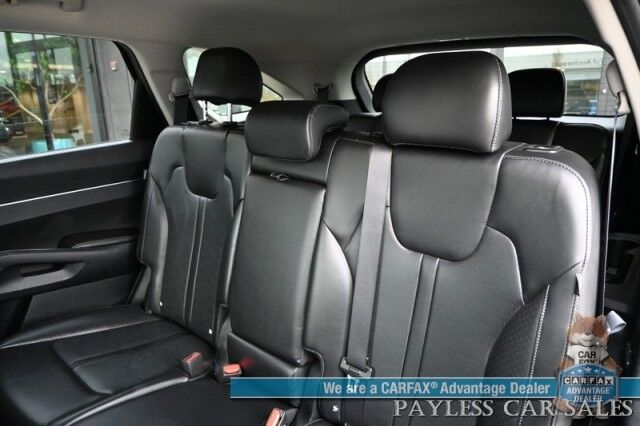 2024 Kia Sorento S / AWD / AutoStart / Power & Heated Leather Seats / Navigation / Adaptive Cruise Control / Apple CarPlay & Android Auto / Bluetooth / Back Up Camera / Lane Departure & Blind Spot Alert / 3rd Row / Seats 7 / 1-Owner Anchorage AK