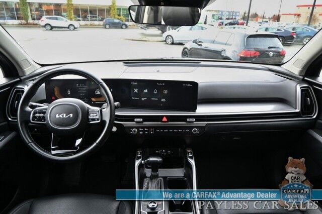 2024 Kia Sorento S / AWD / AutoStart / Power & Heated Leather Seats / Navigation / Adaptive Cruise Control / Apple CarPlay & Android Auto / Bluetooth / Back Up Camera / Lane Departure & Blind Spot Alert / 3rd Row / Seats 7 / 1-Owner Anchorage AK