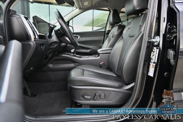 2024 Kia Sorento S / AWD / AutoStart / Power & Heated Leather Seats / Navigation / Adaptive Cruise Control / Apple CarPlay & Android Auto / Bluetooth / Back Up Camera / Lane Departure & Blind Spot Alert / 3rd Row / Seats 7 / 1-Owner Anchorage AK