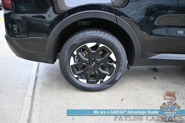 2024 Kia Sorento S / AWD / AutoStart / Power & Heated Leather Seats / Navigation / Adaptive Cruise Control / Apple CarPlay & Android Auto / Bluetooth / Back Up Camera / Lane Departure & Blind Spot Alert / 3rd Row / Seats 7 / 1-Owner Anchorage AK
