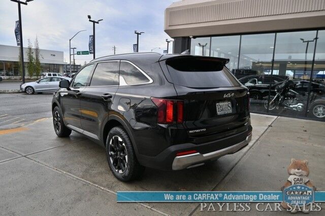 2024 Kia Sorento S / AWD / AutoStart / Power & Heated Leather Seats / Navigation / Adaptive Cruise Control / Apple CarPlay & Android Auto / Bluetooth / Back Up Camera / Lane Departure & Blind Spot Alert / 3rd Row / Seats 7 / 1-Owner Anchorage AK