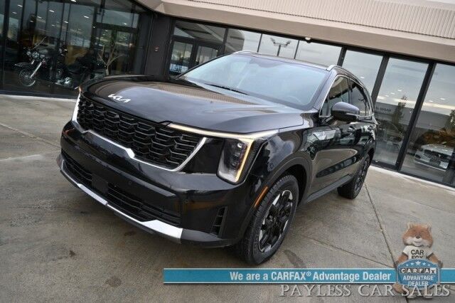 2024 Kia Sorento S / AWD / AutoStart / Power & Heated Leather Seats / Navigation / Adaptive Cruise Control / Apple CarPlay & Android Auto / Bluetooth / Back Up Camera / Lane Departure & Blind Spot Alert / 3rd Row / Seats 7 / 1-Owner Anchorage AK