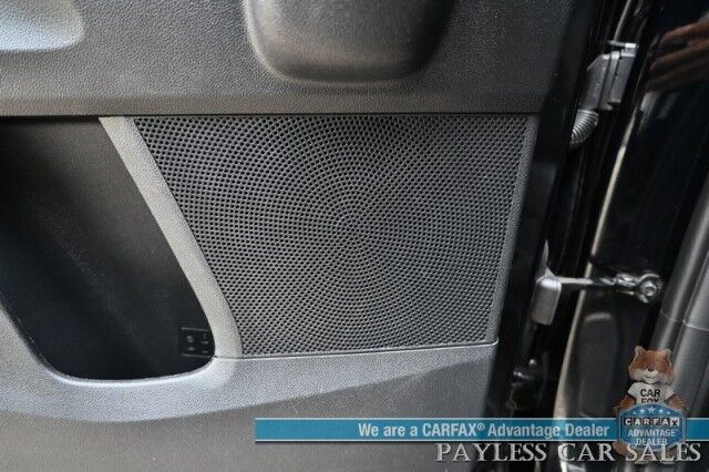 2024 Kia Sorento S / AWD / AutoStart / Power & Heated Leather Seats / Navigation / Adaptive Cruise Control / Apple CarPlay & Android Auto / Bluetooth / Back Up Camera / Lane Departure & Blind Spot Alert / 3rd Row / Seats 7 / 1-Owner Anchorage AK