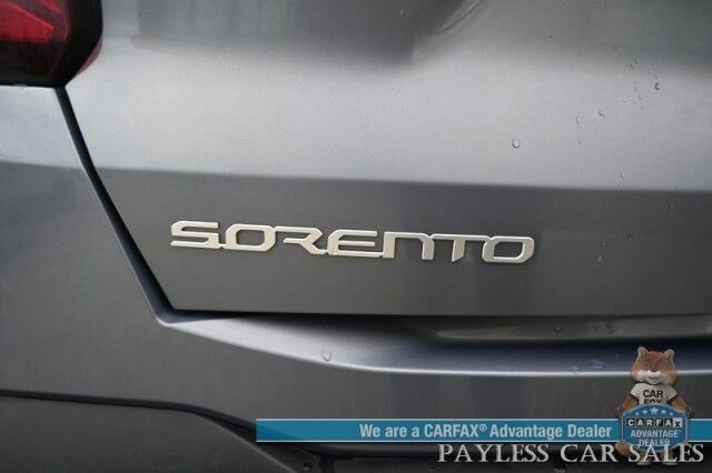 2024 Kia Sorento S / AWD / Power & Heated Leather Seats / NAV / Adaptive Cruise Control / Lane Departure & Blind Spot Alert / Apple CarPlay & Android Auto / Back Up Camera / 3rd Row / Seats 7 / 1-Owner Anchorage AK