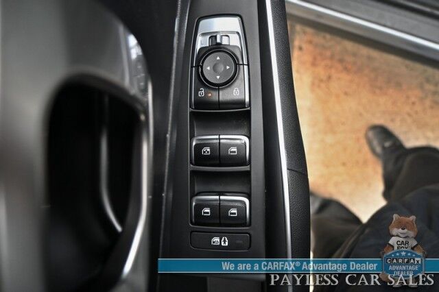 2024 Kia Sorento S / AWD / Power & Heated Leather Seats / NAV / Adaptive Cruise Control / Lane Departure & Blind Spot Alert / Apple CarPlay & Android Auto / Back Up Camera / 3rd Row / Seats 7 / 1-Owner Anchorage AK