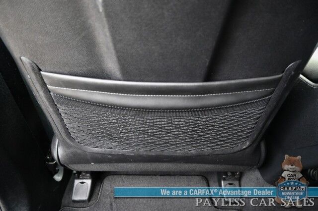 2024 Kia Sorento S / AWD / Power & Heated Leather Seats / NAV / Adaptive Cruise Control / Lane Departure & Blind Spot Alert / Apple CarPlay & Android Auto / Back Up Camera / 3rd Row / Seats 7 / 1-Owner Anchorage AK