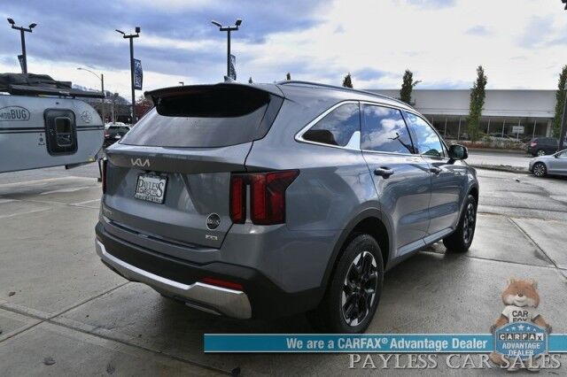 2024 Kia Sorento S / AWD / Power & Heated Leather Seats / NAV / Adaptive Cruise Control / Lane Departure & Blind Spot Alert / Apple CarPlay & Android Auto / Back Up Camera / 3rd Row / Seats 7 / 1-Owner Anchorage AK