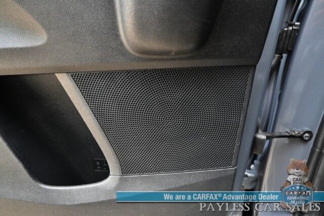 2024 Kia Sorento S / AWD / Power & Heated Leather Seats / NAV / Adaptive Cruise Control / Lane Departure & Blind Spot Alert / Apple CarPlay & Android Auto / Back Up Camera / 3rd Row / Seats 7 / 1-Owner Anchorage AK