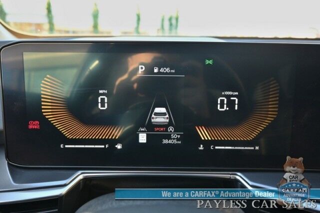 2024 Kia Sorento S / AWD / Power & Heated Leather Seats / Navigation / Adaptive Cruise Control / Lane Departure & Blind Spot Alert / 3rd Row / Seats 7 / Apple CarPlay & Android Auto / USB Inout / Back Up Camera / 1-Owner Anchorage AK