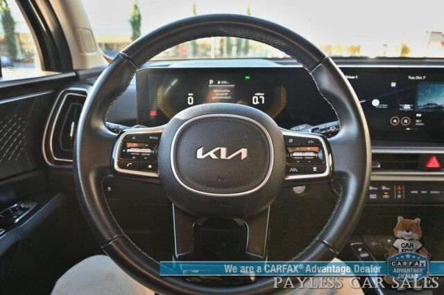 2024 Kia Sorento S / AWD / Power & Heated Leather Seats / Navigation / Adaptive Cruise Control / Lane Departure & Blind Spot Alert / 3rd Row / Seats 7 / Apple CarPlay & Android Auto / USB Inout / Back Up Camera / 1-Owner Anchorage AK